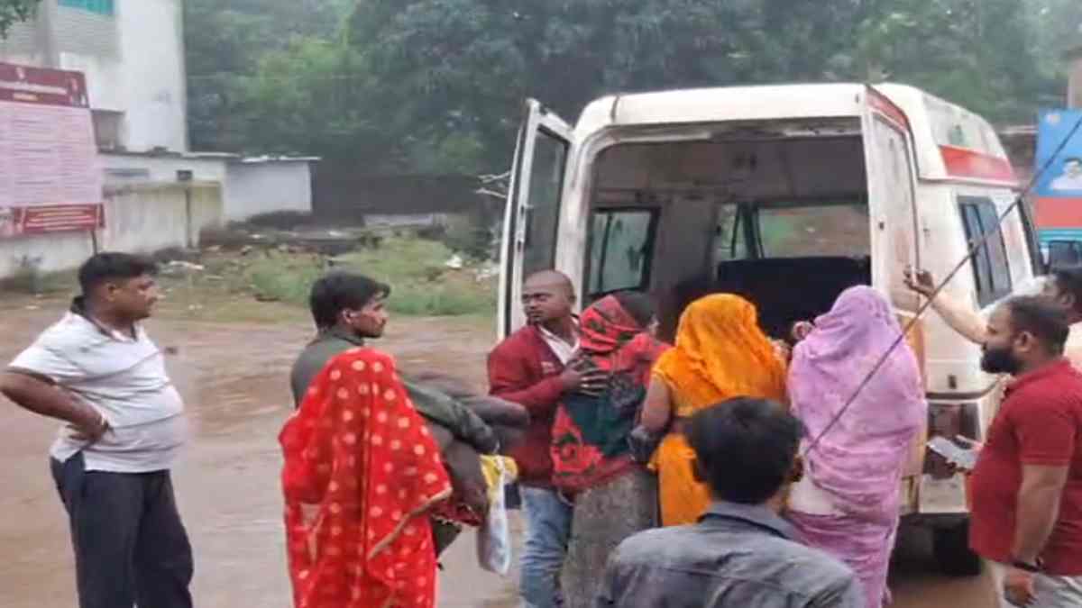 मऊगंज जिला अस्पताल की लापरवाही से नवजात की मौत, प्रसूता जिंदगी और मौत से जूझ रही, स्वास्थ्य व्यवस्था पर उठे सवाल 