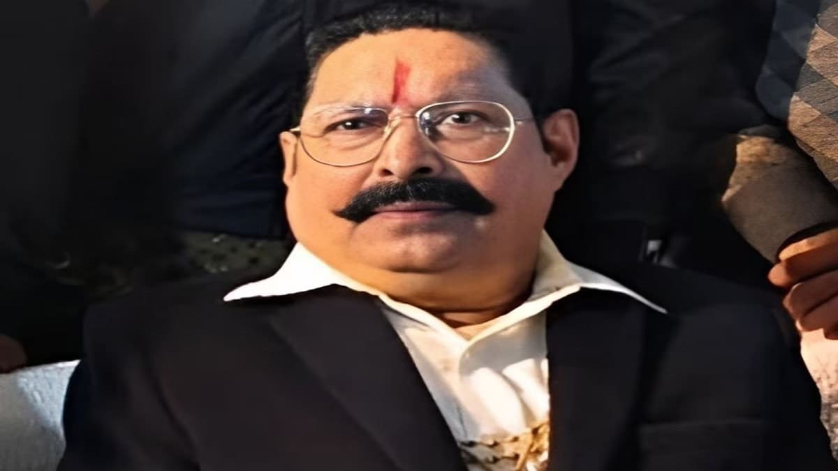 जिले की सबसे चर्चित सीट बना मोकामा, इस पार्टी से फाइनल हुआ टिकट, नामांकन में दिखेगी ‘छोटे सरकार’ की ताकत!