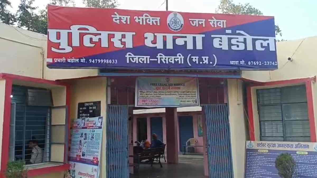 CSP पूजा पांडे और बंडोल पुलिस पर 1.45 करोड़ की चोरी का सनसनीखेज आरोप, 9 पुलिसकर्मी निलंबित, आईजी ने लिया एक्शन 