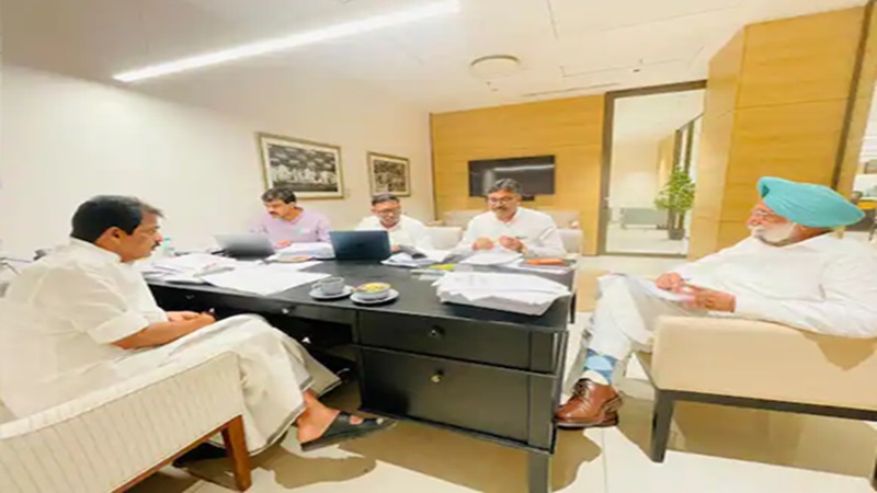 Rajasthan Congress: जल्द घोषित हो सकते हैं जिलाध्यक्ष, 50 में से 48 जिलों के पैनल तैयार, देखिए पूरी लिस्ट