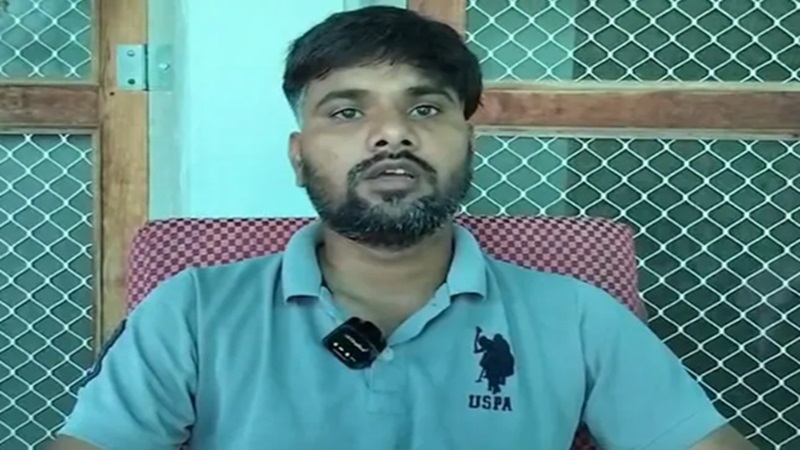 Rajasthan News: कफ सिरप पर डॉक्टर का बड़ा खुलासा, खुद दवा पीकर हुए बेहोश, तीन घंटे तक नहीं होश आया