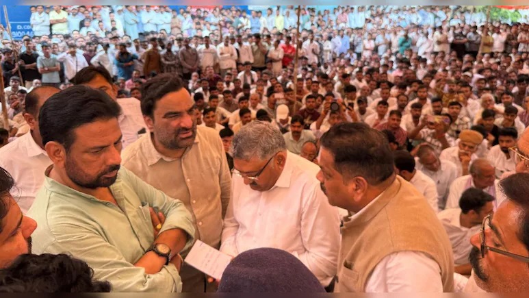 Rajasthan News: हनुमान बेनीवाल का बड़ा बयान- राजस्थान में भी यूपी की तरह अपराधियों का एनकाउंटर होना चाहिए