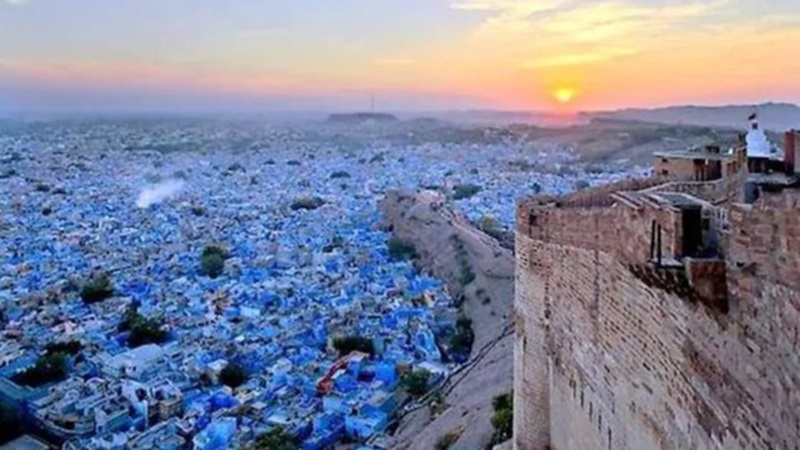 Rajasthan News: राजस्थान में बढ़ी ठंड की दस्तक: 15 से ज्यादा शहरों का तापमान 20 डिग्री से नीचे, दिवाली तक रहेगा साफ मौसम