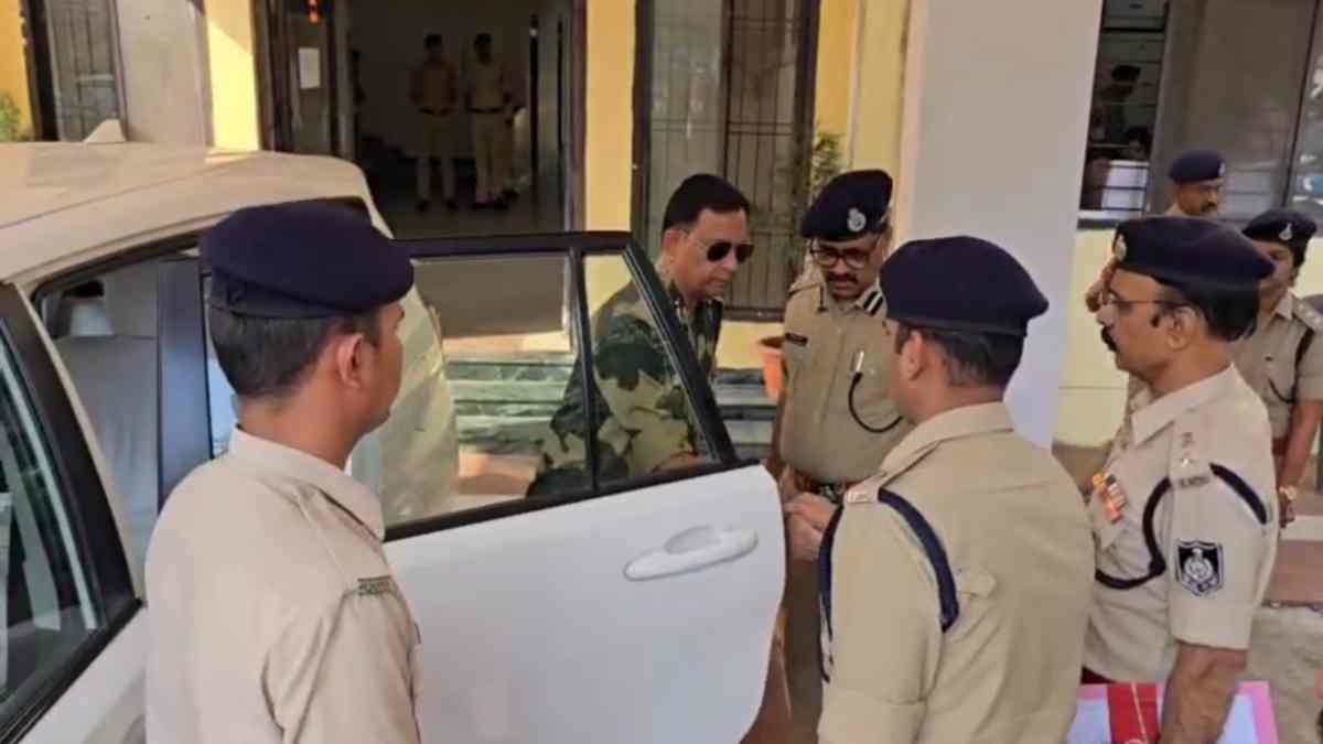 हवाला लूटकांड में बड़ा एक्शन: आईजी प्रमोद वर्मा पहुंचे सिवनी, जांच अधिकारियों को नोटिस जारी 
