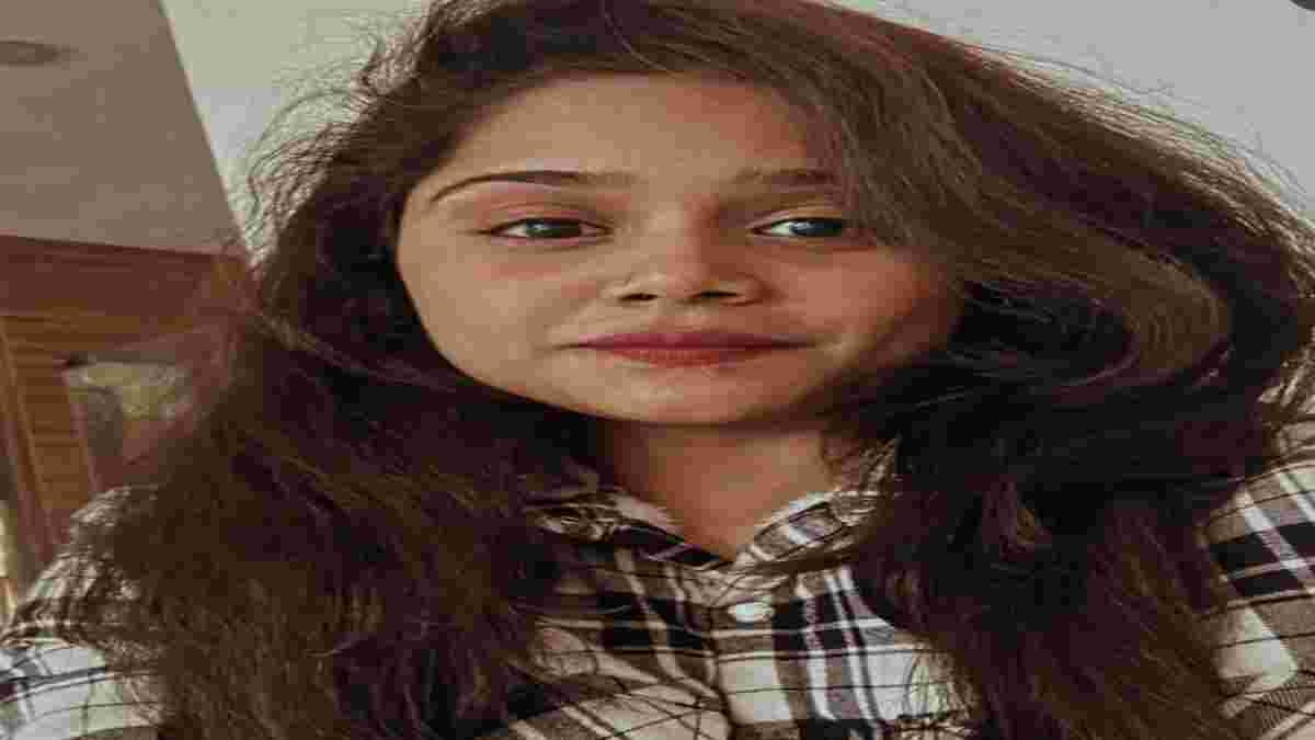 इंजीनियर युवती ने फांसी लगाकर किया सुसाइड: माता-पिता को बोलती थी- ‘राम सीता हनुमान जी आते हैं उनके पास जाना है’