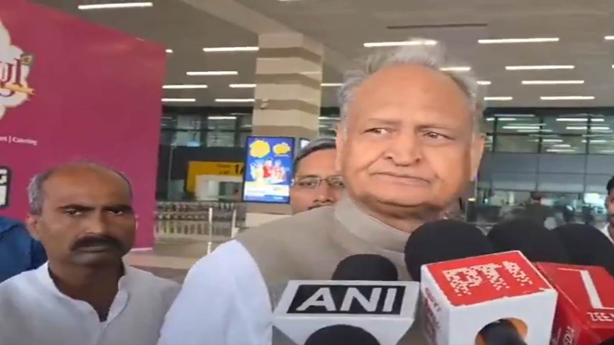 अशोक गहलोत का बड़ा बयान: महागठबंधन पूरी तरह एकजुट, सीएम फेस पर कही ये बड़ी बात