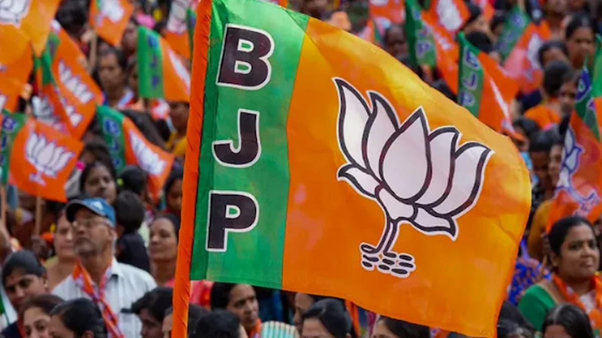 बिहार में NDA कीआज होने वाली बैठक के बाद तय होंगे आगे के समीकरण, किस पार्टी कोकितनी मिलेगी सीट, टिकी है सभी की नजर