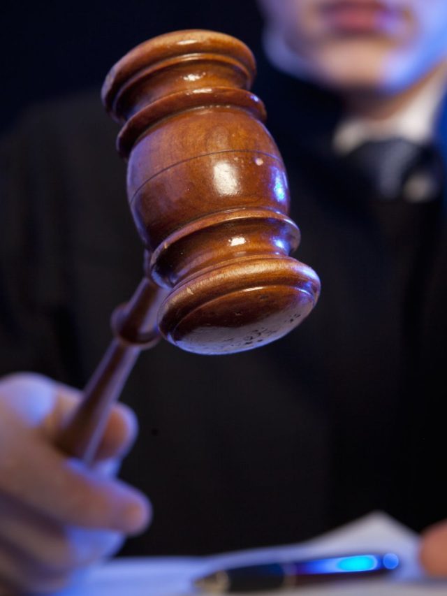 Judges Earning After Retirement: रिटायर होने के बाद कहां से कमाई करते हैं जज?