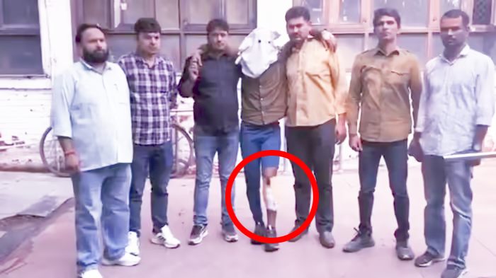 दिल्ली पुलिस पर बदमाश ने चलाईं ताबड़तोड़ गोलियां, किया गया एनकाउंटर ; लंगड़ाता नजर आया