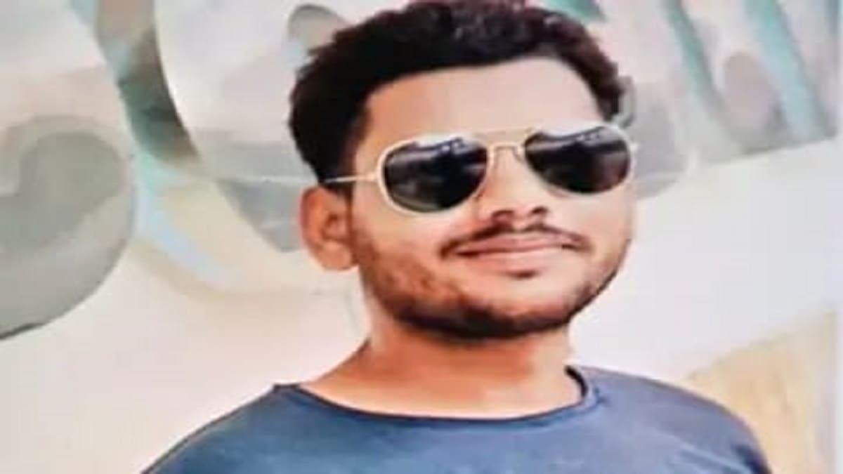 गया में राजस्व कर्मचारी सस्पेंड, दलाल के जरिए मांगी थी 4 लाख की रिश्वत, डीएम ने लिया एक्शन