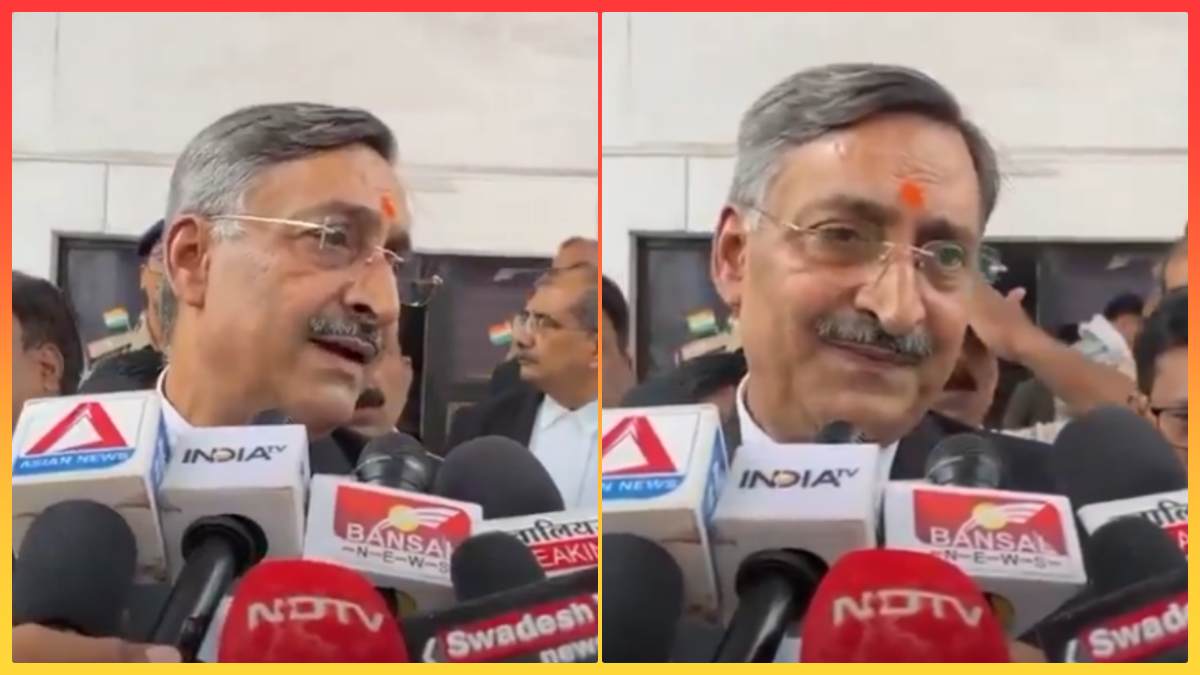 गिरफ्तारी देने SP ऑफिस पहुंचे HC बार असोसिएशन पूर्व अध्यक्ष, अनिल मिश्रा ने अंबेडकर को बताया था अंग्रेजों का एजेंट, वकीलों ने सवर्ण एकता के लगाए नारे, जूते फेंकने की धमकी देने वालों को दिया खुला चैलेंज