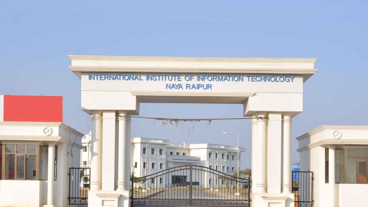 IIIT-Raipur के छात्र की शर्मनाक करतूत, AI से बनाई छात्राओं की अश्लील फोटो, संस्थान ने किया निलंबित…