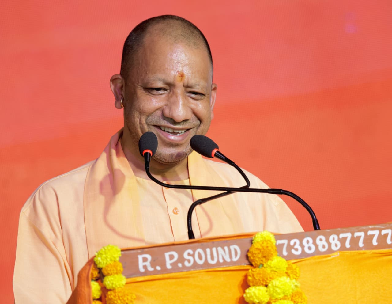 ‘लर्निंग बाय डूइंग’ को नई उड़ान दे रही योगी सरकार, अब स्कूल शिक्षक तैयार करेंगे जिज्ञासा और कौशल-आधारित कक्षाएं