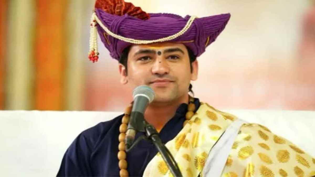 रायपुर में लगेगा बागेश्वर बाबा का दिव्य दरबार : पं. धीरेंद्र शास्त्री ने कहा – I love Muhammad बुरा नहीं है, लेकिन I love Mahadev भी चलेगा, छेड़ोगे तो छोड़ा नहीं जाएगा