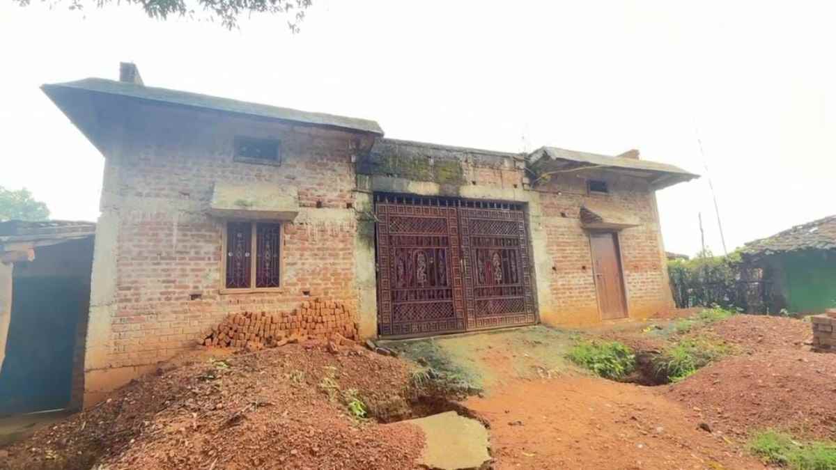 ऑपरेशन आघात : गांजा तस्कर की 50 लाख की अवैध संपत्ति फ्रीज, सफेमा कोर्ट के आदेश पर पुलिस ने की कार्रवाई
