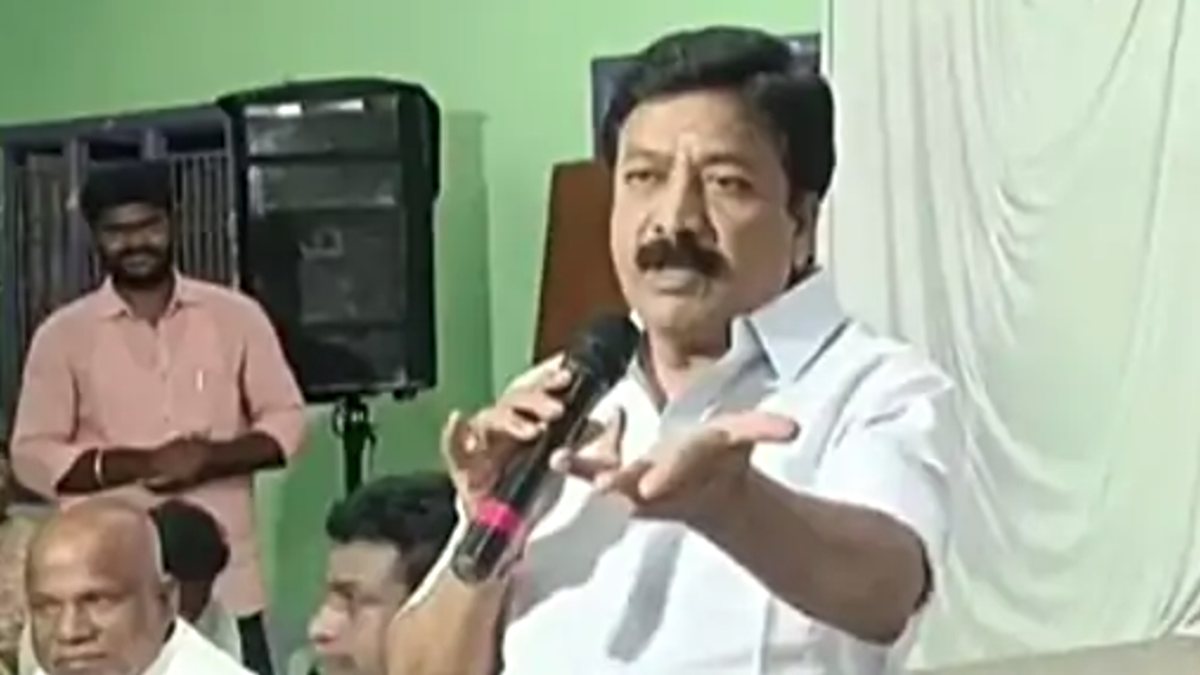 AIADMK सांसद का विवादित बयान: बोले- “स्टालिन वोट के लिए फ्री वाइफ भी बांट देंगे”, DMK मंत्री ने कहा- “महिलाओं का अपमान करने वाला इंसान नहीं हो सकता”