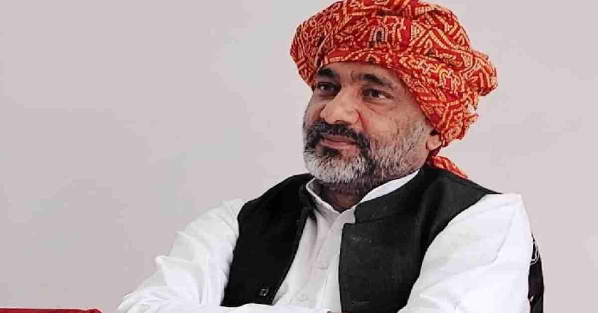 राजकुमार भाटी ने यूपी के सीएम को बताया अनपढ़, कहा- मुठभेड़ में जाति पूछकर मारी जाती है पैर या सिर में गोली