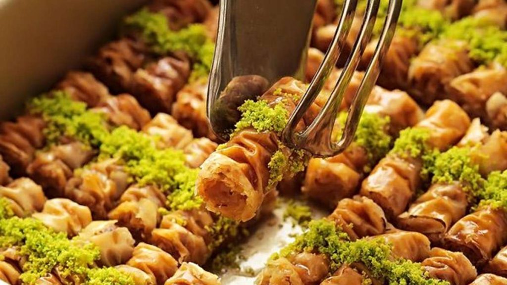 Kunafa Roll Recipe