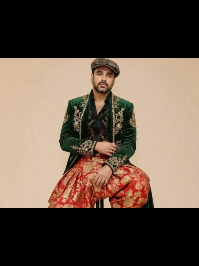 Pankaj Tripathi: अतरंगी लुक में दिखे Pankaj Tripathi, पहचानना हुआ मुश्किल