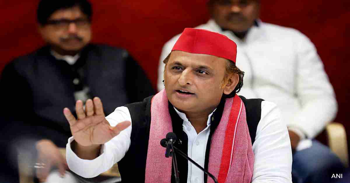 ‘कुछ लोगों के हाथ में जाकर तो जूता भी…’, अखिलेश ने BJP पर बोला हमला, कहा- भाजपा और उसके संगी-साथी अपनी सत्ता के अंतिम दौर में