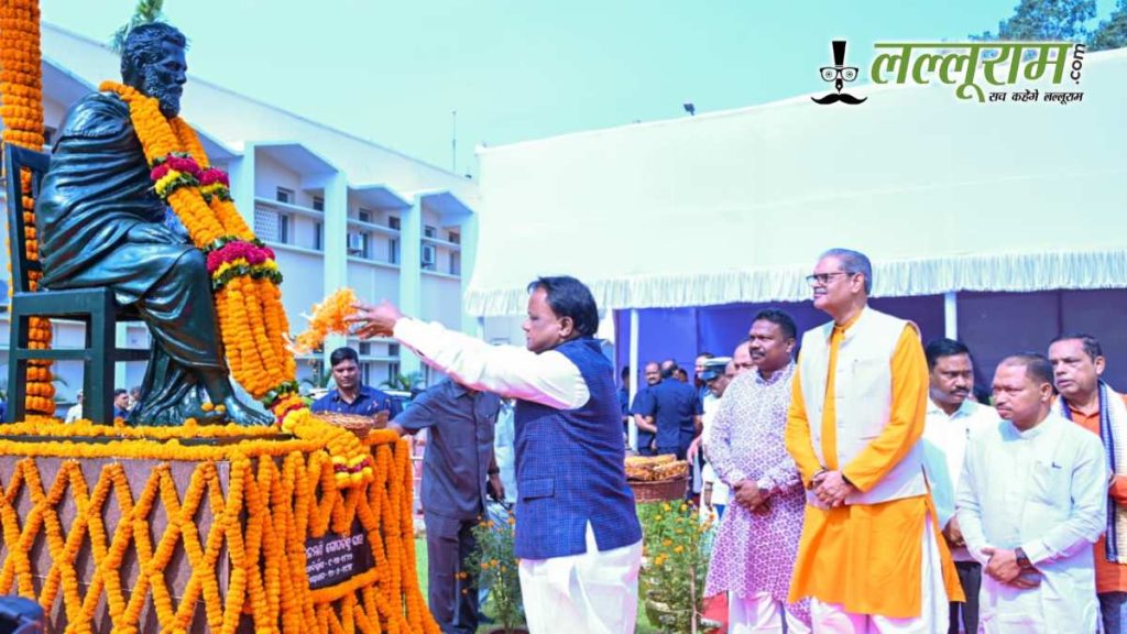 CM Majhi Tribute to Gopabandhu Das