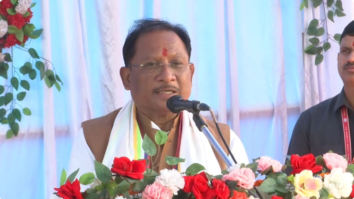 वीर शहीद सीताराम कंवर की पुण्यतिथि पर मुख्यमंत्री साय ने की कई घोषणाएं : कंवर समाज को मिलेगा 1 करोड़ का भवन, कटघोरा में बनेगा हाइटेक बस स्टैंड