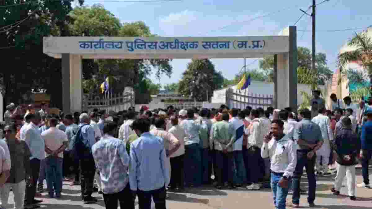 बीजेपी नेता के खिलाफ रेप का केस दर्जः विरोध में उतरा सर्व समाज, SP से मिलकर निष्पक्ष जांच की मांग की