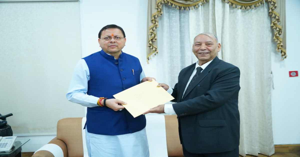 जांच आयोग ने CM धामी को सौंपी पेपर लीक मामले की अंतरिम रिपोर्ट, मुख्यमंत्री ने कहा- राज्य सरकार परीक्षण कर…