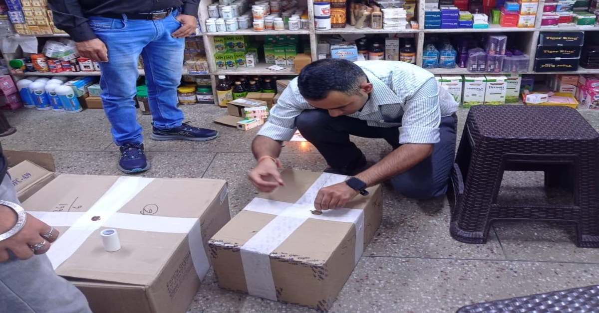 दवाई कारोबारी और दुकानदार सावधान! औषधि विभाग की बड़ी कार्रवाई, प्रदेशभर में चल रहे छापे, शासन का निरीक्षण अभियान किया गया तेज