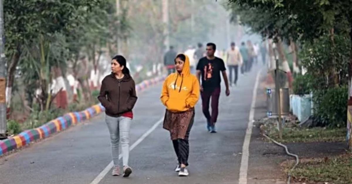 यूपीवासी तैयारी कर लें..! प्रदेश में ठंड देने वाली है दस्तक,  मानसून की हुई विदाई, जानिए अगले कुछ दिनों तक कैसा रहेगा मौसम