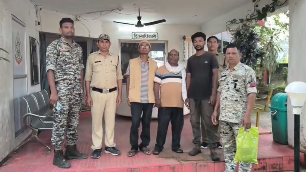 CG News : फर्जी दस्तावेज बनाकर सरकारी जमीन पर वन अधिकार पट्टा किया हासिल, पूर्व सरपंच समेत 3 गिरफ्तार