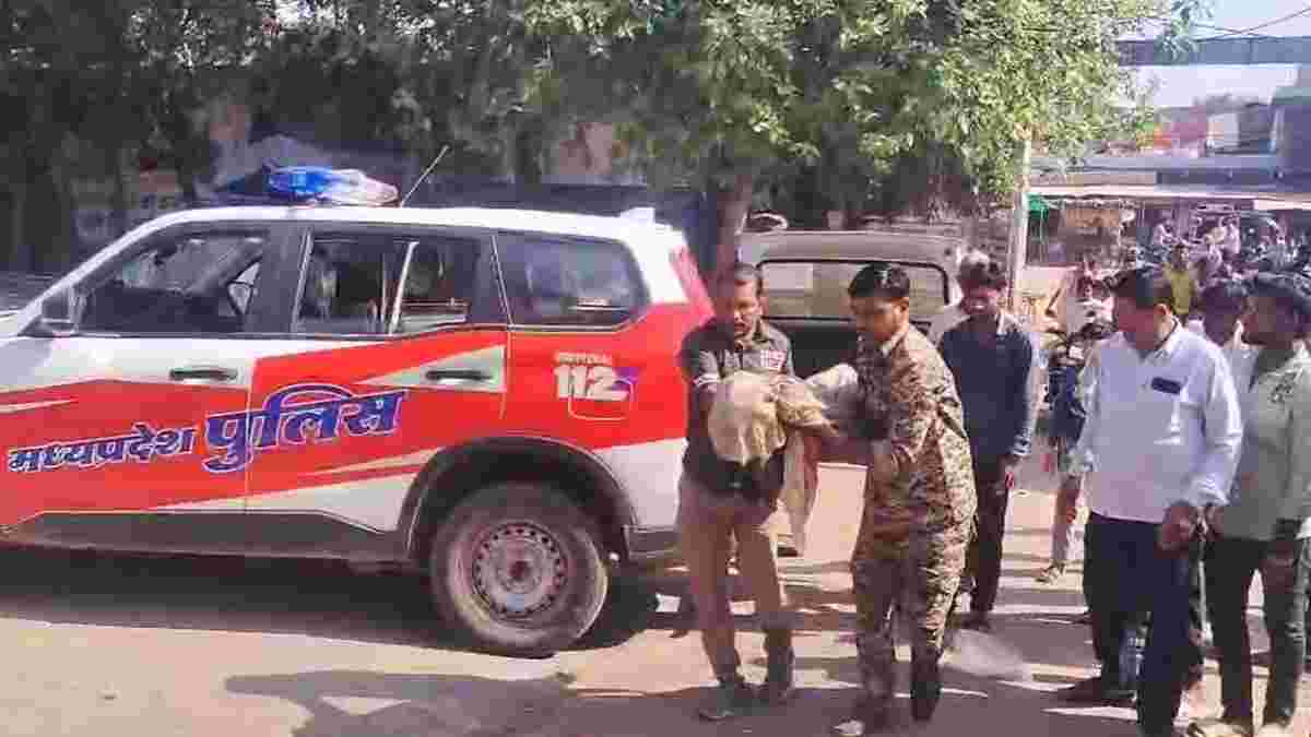 बड़ा हादसाः मिट्टी का ढीला ढहने से 5 लोग दबे, एक बच्चे की मौत, 2 की हालत नाजुक