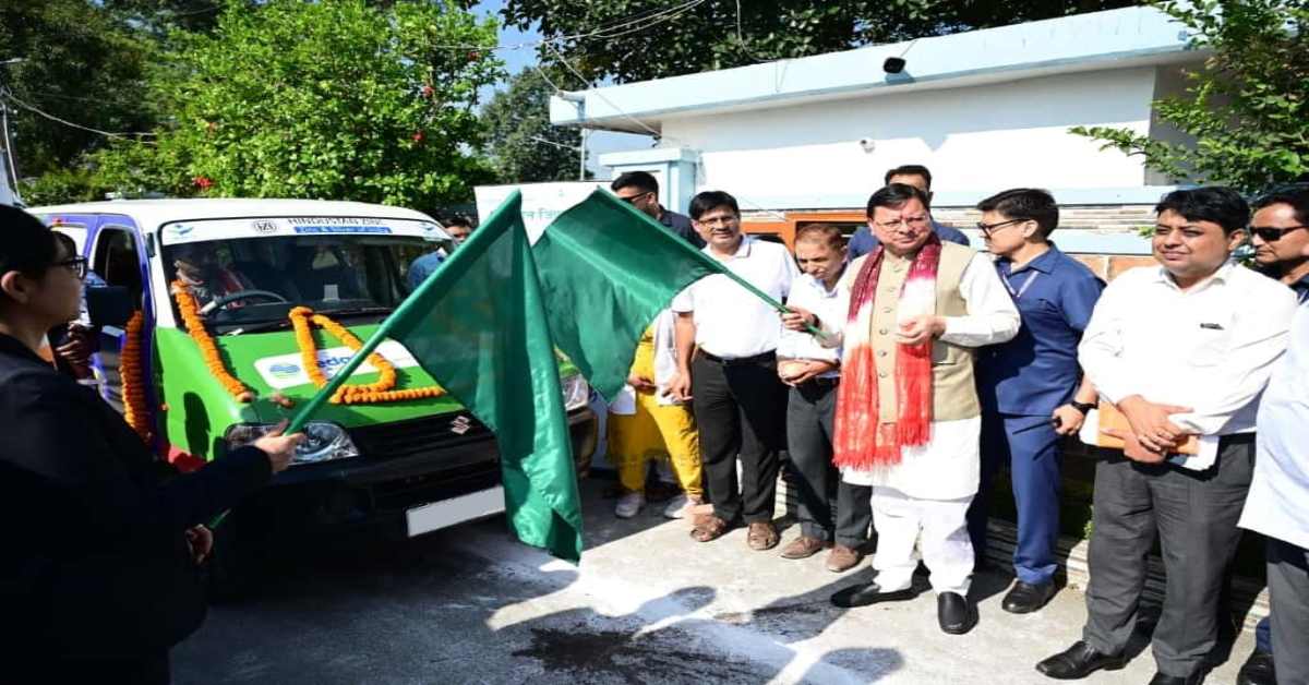 CM धामी ने मेडिकल मोबाइल यूनिट को दिखाई हरी झंडी, कहा- प्रदेश के दूरस्थ और दुर्गम क्षेत्रों तक स्वास्थ्य सेवाएं पहुंचाना हमारी सर्वोच्च प्राथमिकता