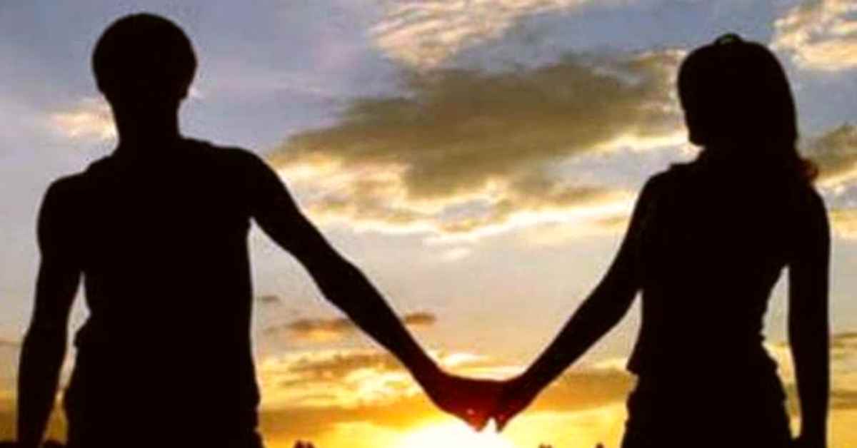 मोहब्बत में 2 जिंदगी कुर्बान! प्रेमी-प्रेमिका ने एक साथ खाया जहर, तड़प-तड़पकर मौत, जांच में जुटी पुलिस