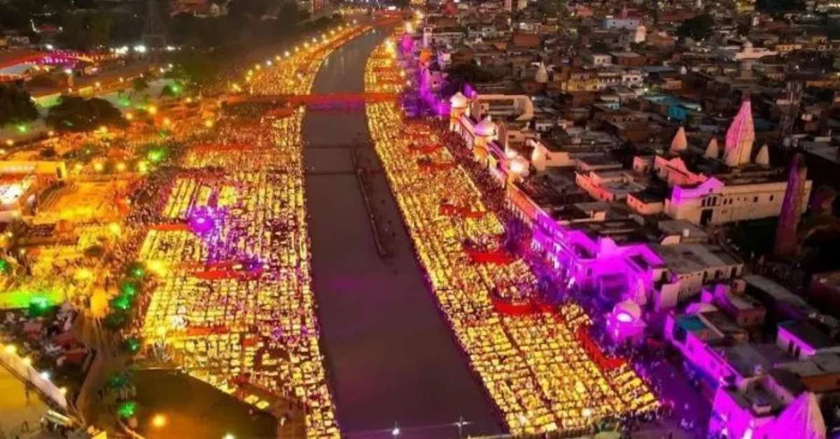 दीपोत्सव में अयोध्या नहीं जा पा रहे हैं? तो घर बैठे रामनगरी में जलाइए ‘एक दीया राम के नाम’, दिव्य अयोध्या पोर्टल या एप के जरिए कर सकते हैं बुकिंग