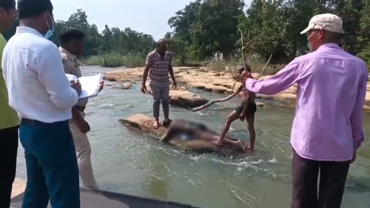 CG News : पिकनिक स्पॉट में एक व्यक्ति की मिली लाश, इलाके में मचा हड़कंप, जांच में जुटी पुलिस