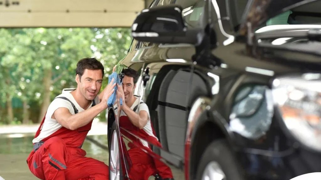 How to Keep Old Car Shining