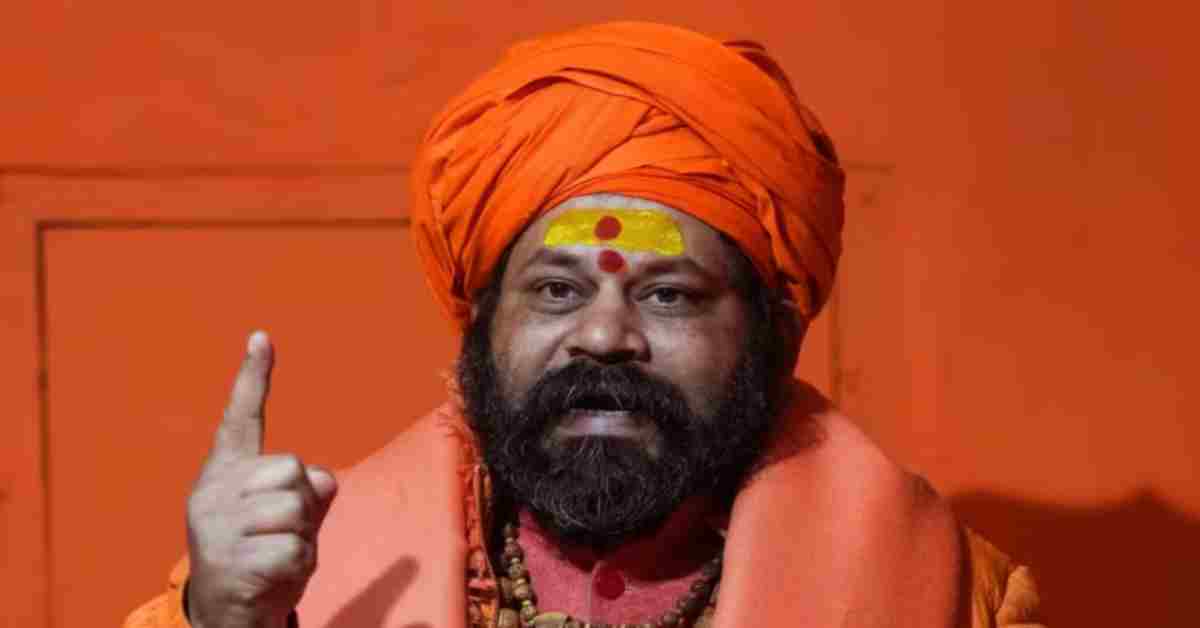 ‘जूता मारकर ठीक करना चाहिए…’, महंत राजू दास ने बिना नाम लिए राम अचल राजभर को बताया राक्षस, धर्म की रक्षा के महत्व पर दिया जोर
