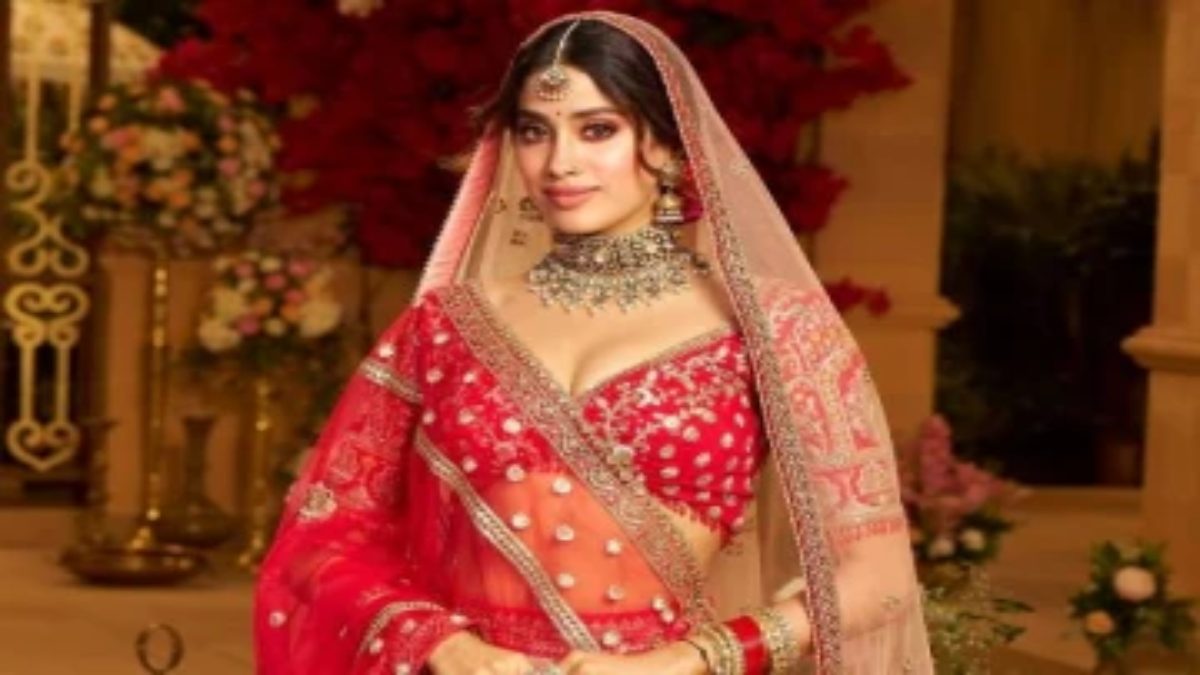 शादी के बंधन में बंधने जा रही हैं Janhvi Kapoor! खुद किया डेट का खुलासा …