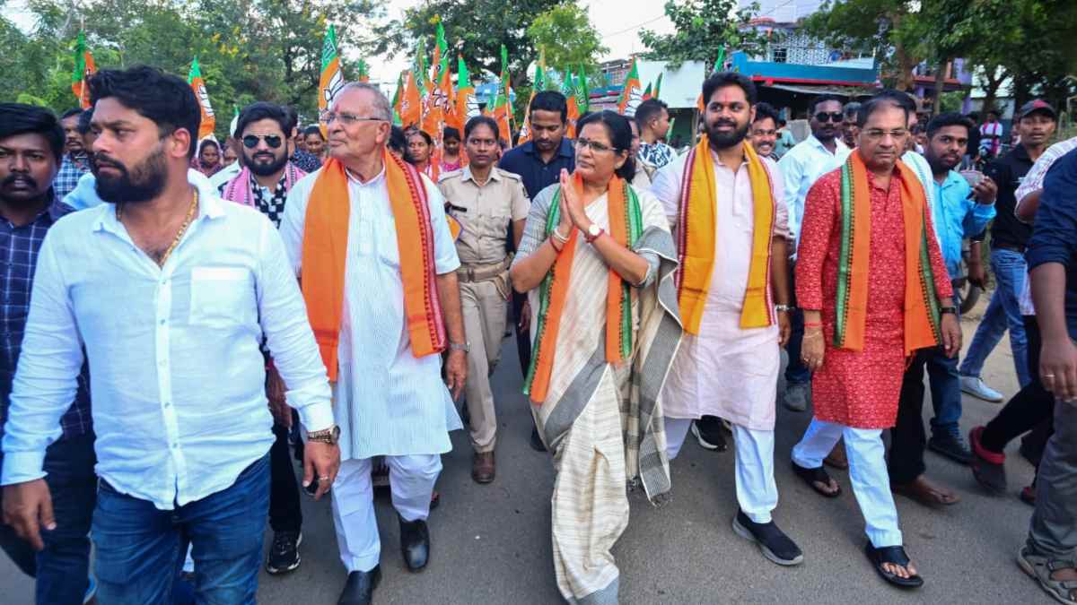 नुआपड़ा उपचुनाव में आरोप-प्रत्यारोप की जंग, प्रभाती और स्नेहांगिनी में जुबानी टकराव
