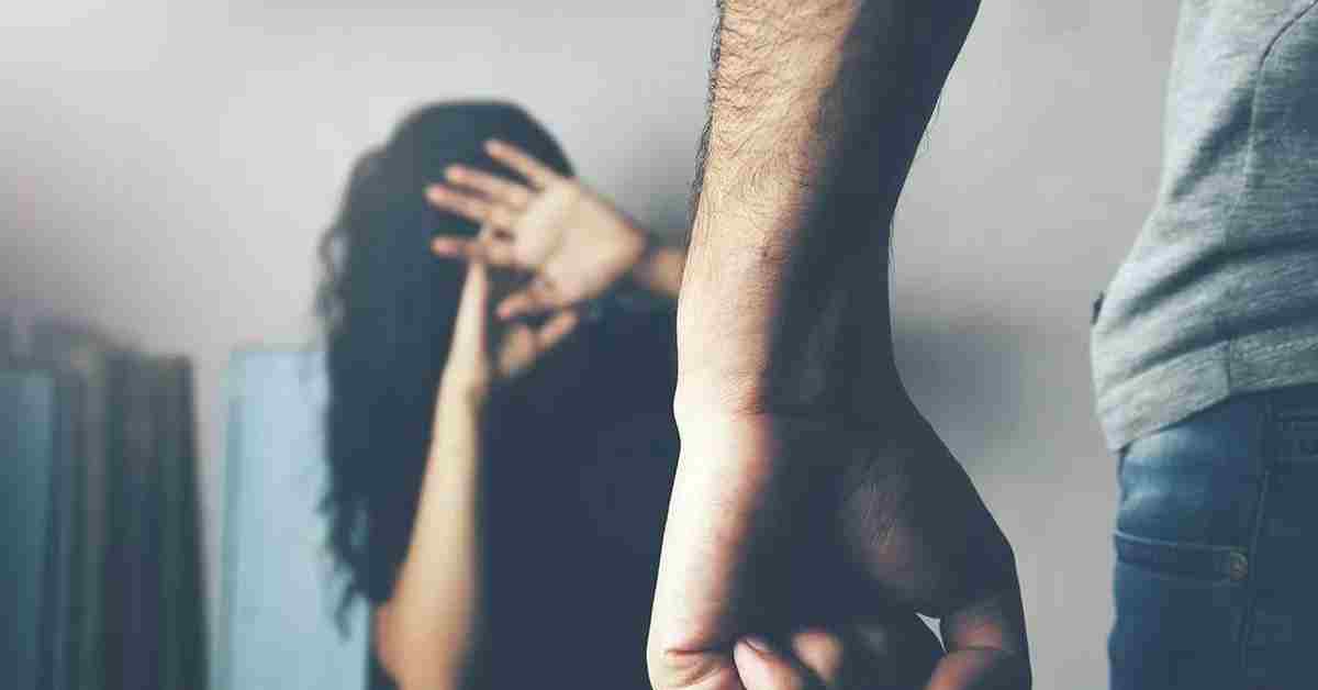 जौनपुर में युवती से गैंगरेप: धोखे से मिलने बुलाया, फिर दोस्तों के साथ मिलकर बुझाई हवस की प्यास