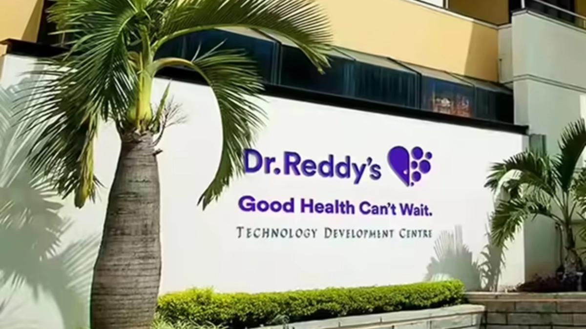 कनाडा से आई नोटिस ने हिलाया शेयर बाजार: जानिए क्यों 5% लुढ़क गया Dr Reddy’s का शेयर?