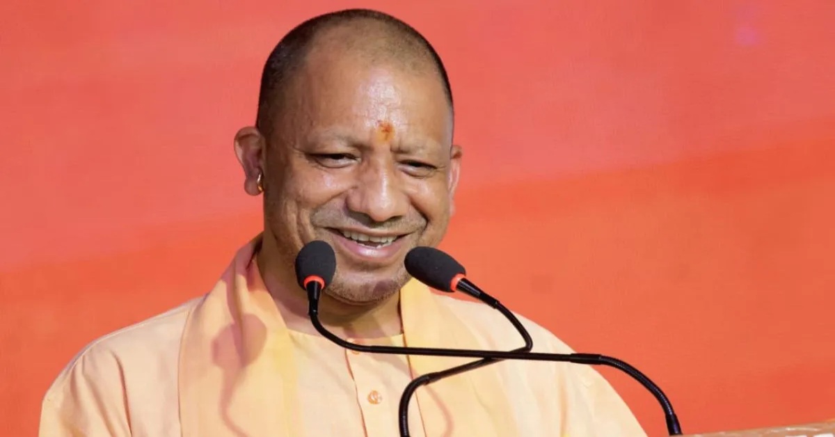 बिहार के मंच से सीएम योगी ने की विपक्ष की खिंचाई, कहा- चुनाव में राहुल गांधी की एंट्री मतलब BJP और NDA की जीत की गारंटी