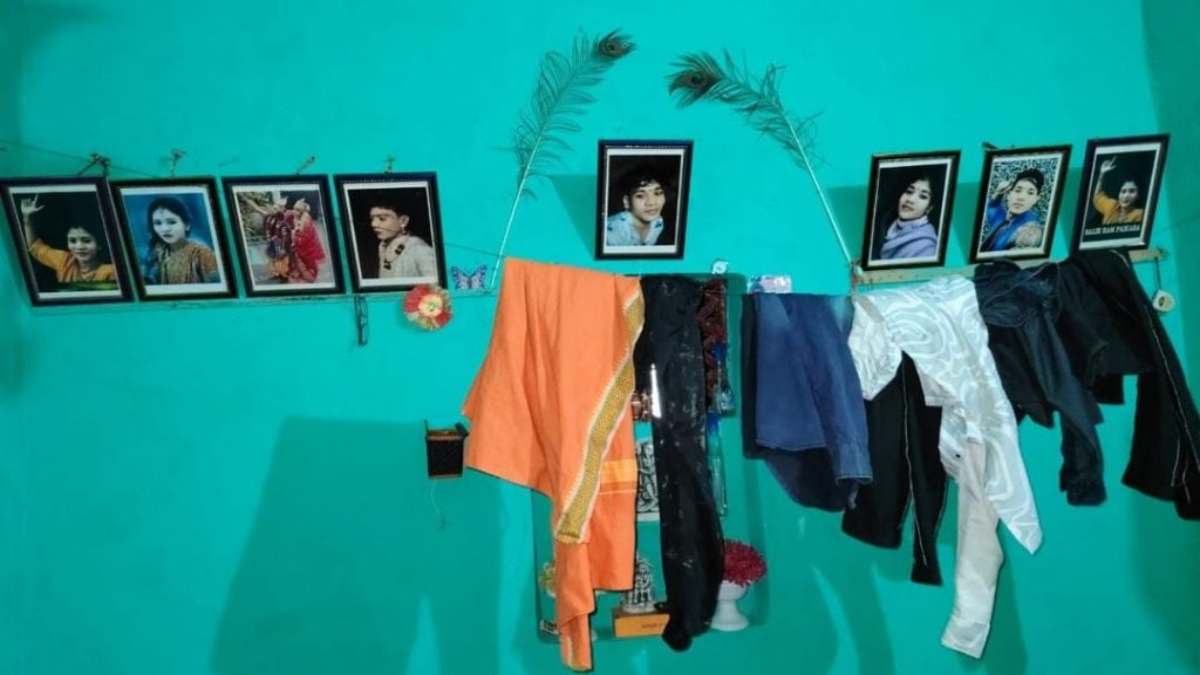 Girls के कपड़े पहनकर Boyfriend खिंचवाता था Photo… Girlfriend ने Relationship में रहने से किया मना, तो दी दर्दनाक मौत, घर पहुंची Police तो उड़ गए होश