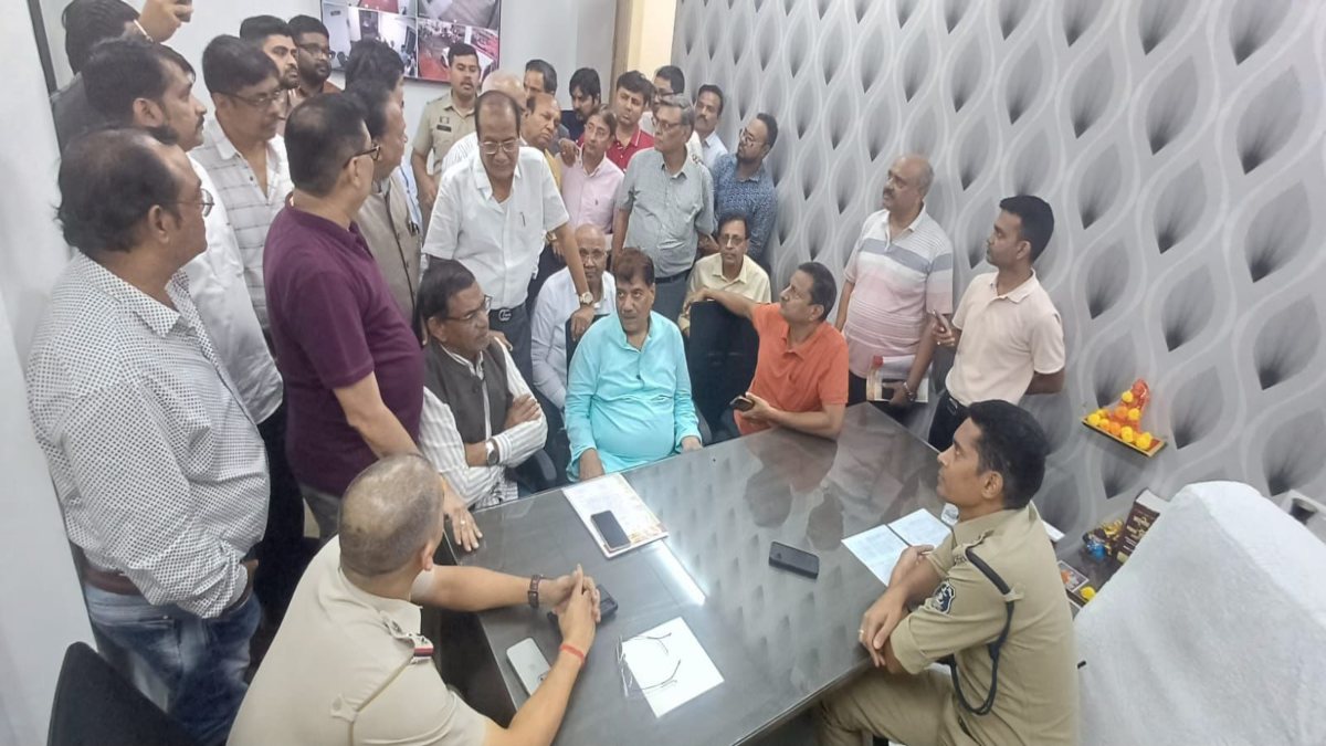 महाराजा अग्रसेन पर विवादित टिप्पणी के बाद अग्रवाल समाज ने थाने का किया घेराव, छत्तीसगढ़ क्रांति सेना के अध्यक्ष अमित बघेल के खिलाफ FIR दर्ज