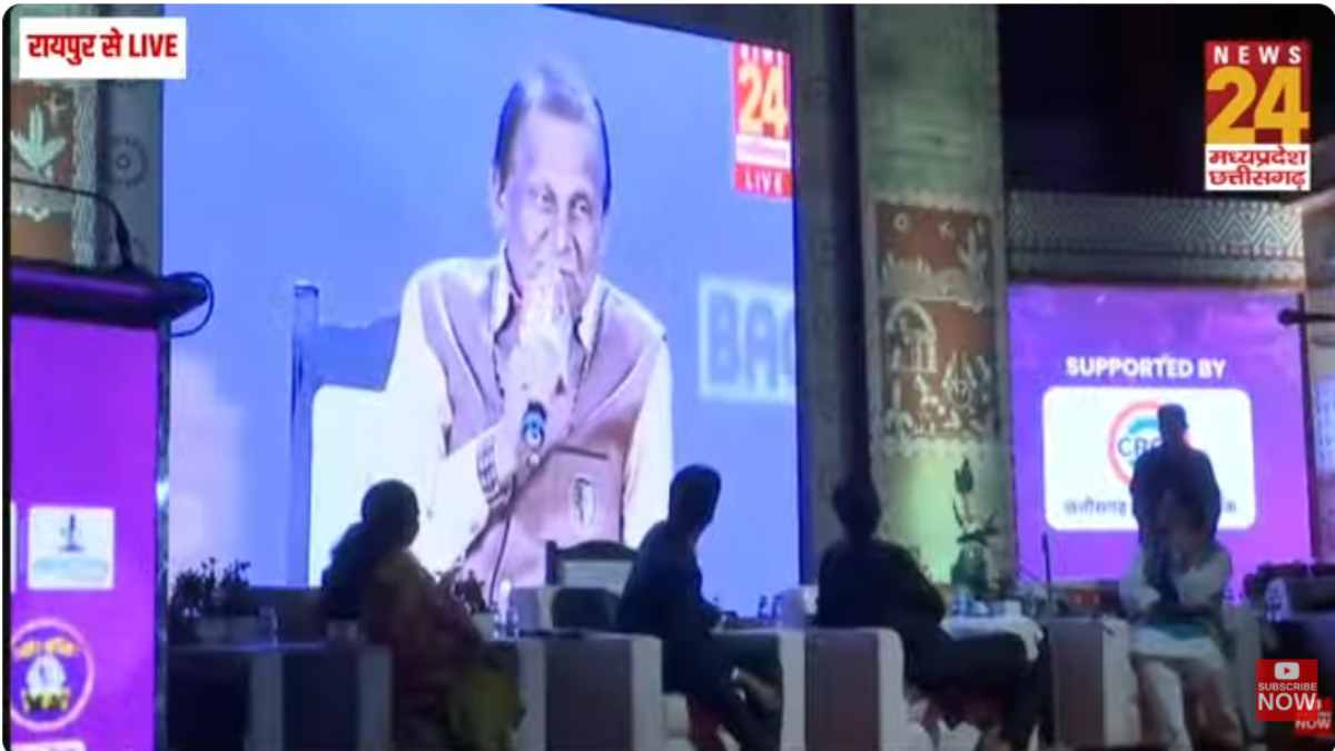 Desi Talk कवि सम्मेलन 6.0 : टाइगर अभी जिंदा है…कवि सम्मेलन में पद्मश्री डॉ. सुरेंद्र दुबे की स्मृतियों को याद कर दी गई श्रद्धांजलि