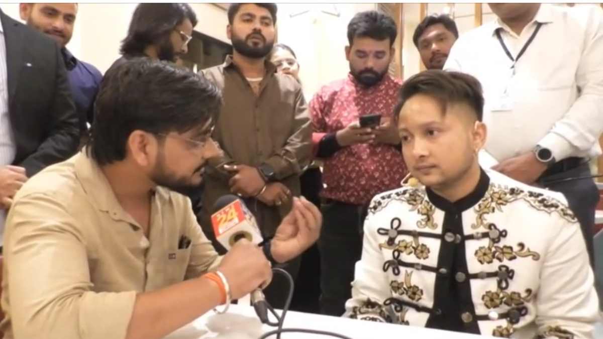 Indian Idol विनर से लल्लूराम डॉट काॅम की खास बातचीत : पवनदीप ने की बस्तर में बदलाव की सराहना, कहा – जहां गूंजती थी बारुद-गोलियों की आवाज वहां अब शांति और संगीत का माहौल
