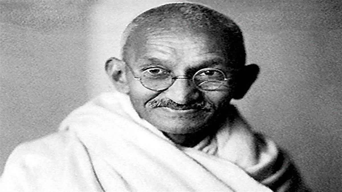 गांधी जयंती विशेष: आजादी की लड़ाई के दौरान दो बार छत्तीसगढ़ आए थे महात्मा गांधी, पढ़िए बापू से जुड़ी यादें…