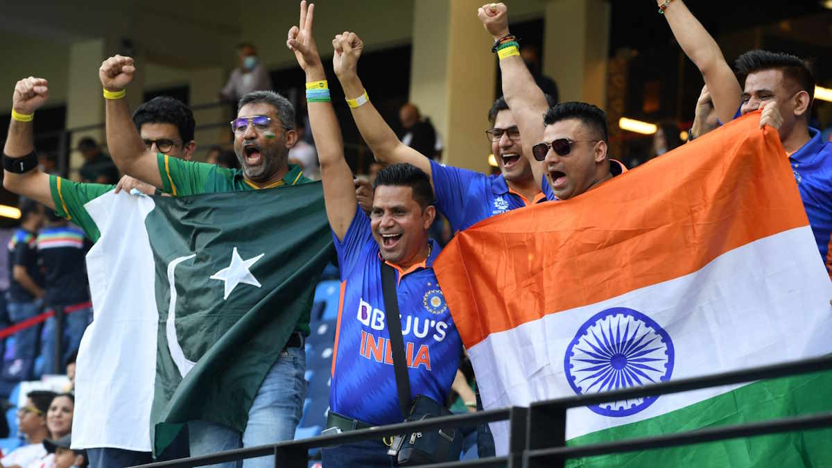 एशिया कप फ़ाइनल: ‘भारत पाकिस्तान को ख़तरा नहीं मानता’ – भारत-पाक प्रतिद्वंद्विता पर पूर्व इंग्लैंड क्रिकेटर