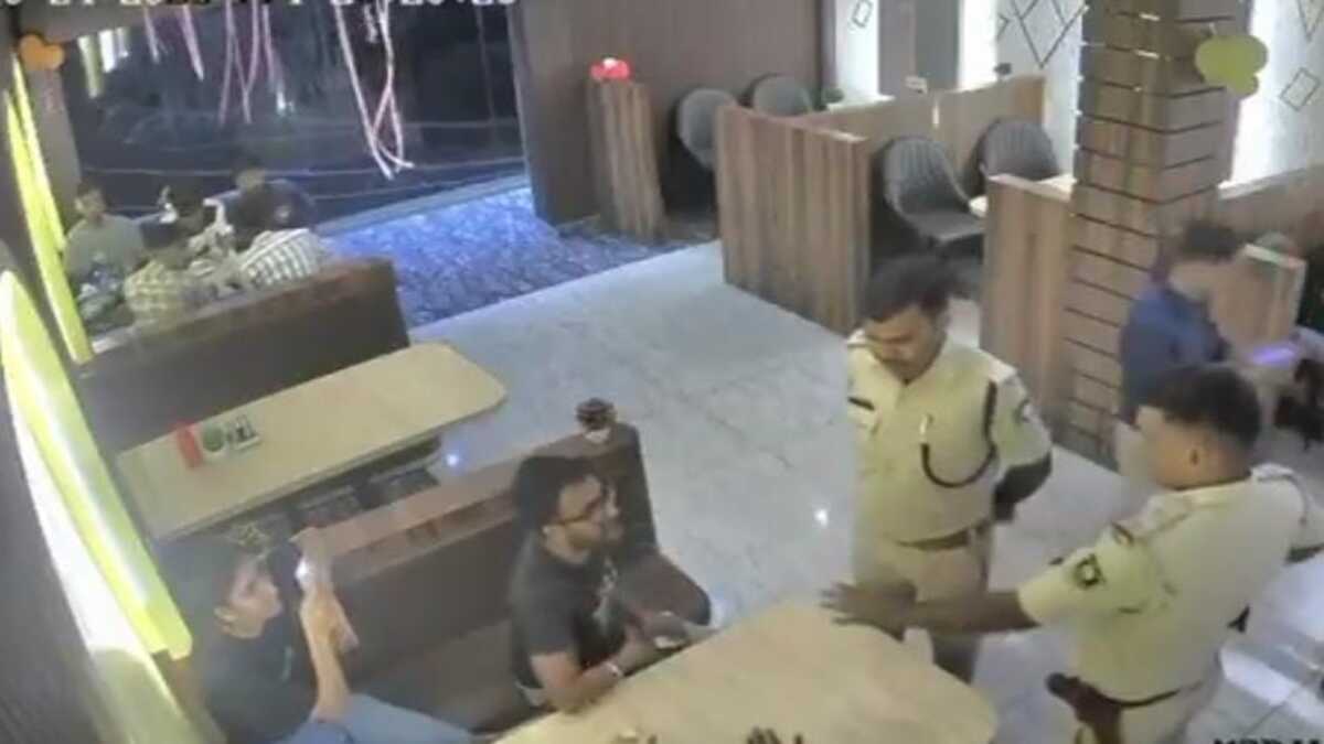 रेस्टोरेंट में भाई-बहन से बदसलूकी और आपत्तिजनक भाषा इस्तेमाल करने पर नपे थानाध्यक्ष, पुलिस की साख पर फिर उठ रहे थे सवाल
